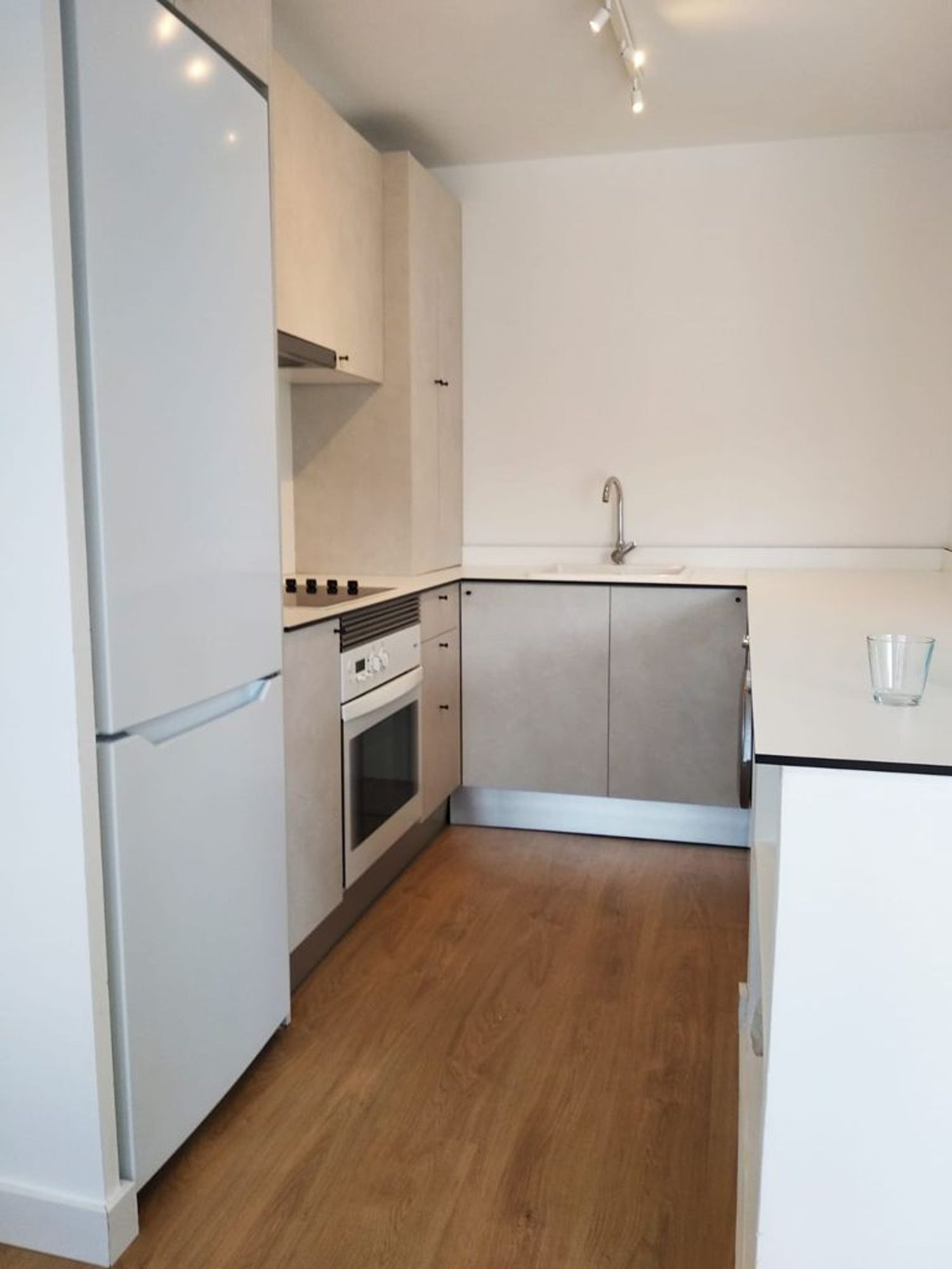 Piso en calle del Olimpo, 16 - Foto 9