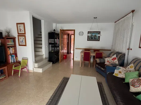 Chalet adosado en Avenida de la Mediterrània, 49 - Foto 2