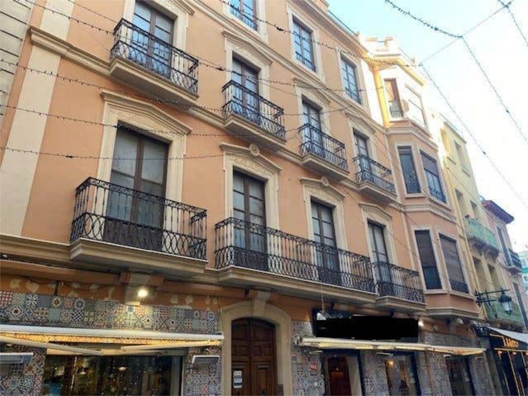 Piso en Plaza la Glorieta - Foto 2