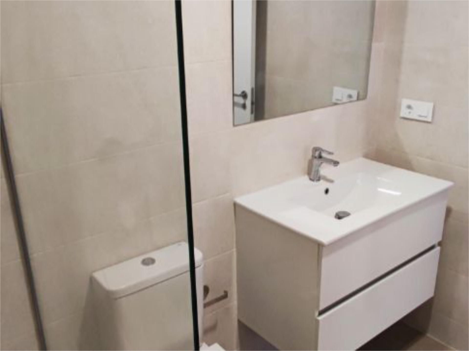 Piso en  Calle Juan Caturla Gosálvez 4 - Foto 8