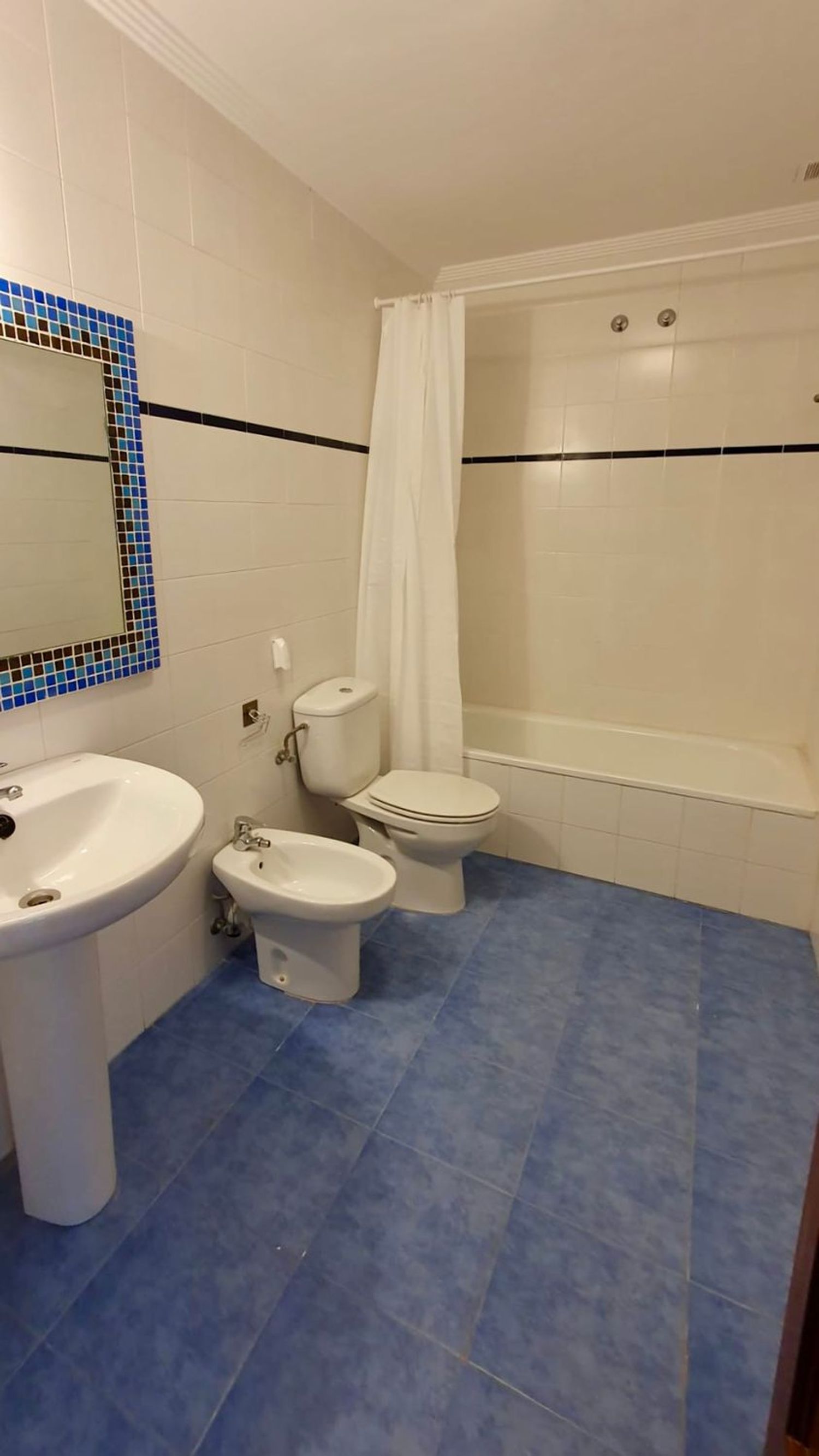 Chalet adosado en Calle Río Ugalde, 26, Lakua - Foto 19
