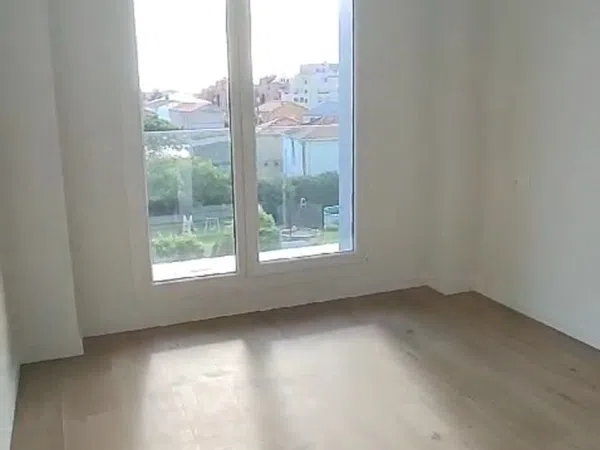 Piso en calle de Aviche, 2