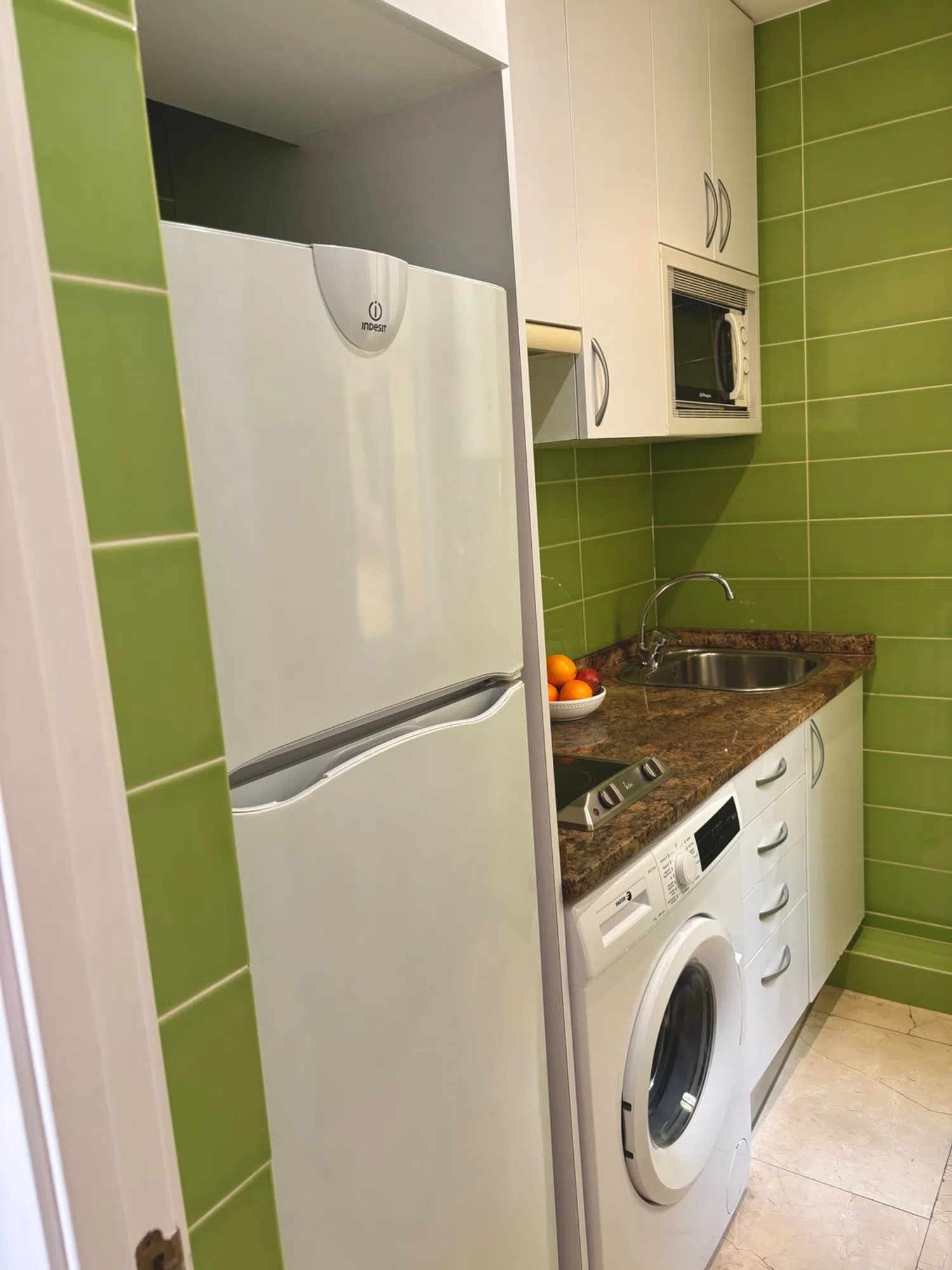 Piso en calle de María de Guzmán, 29 - Foto 16