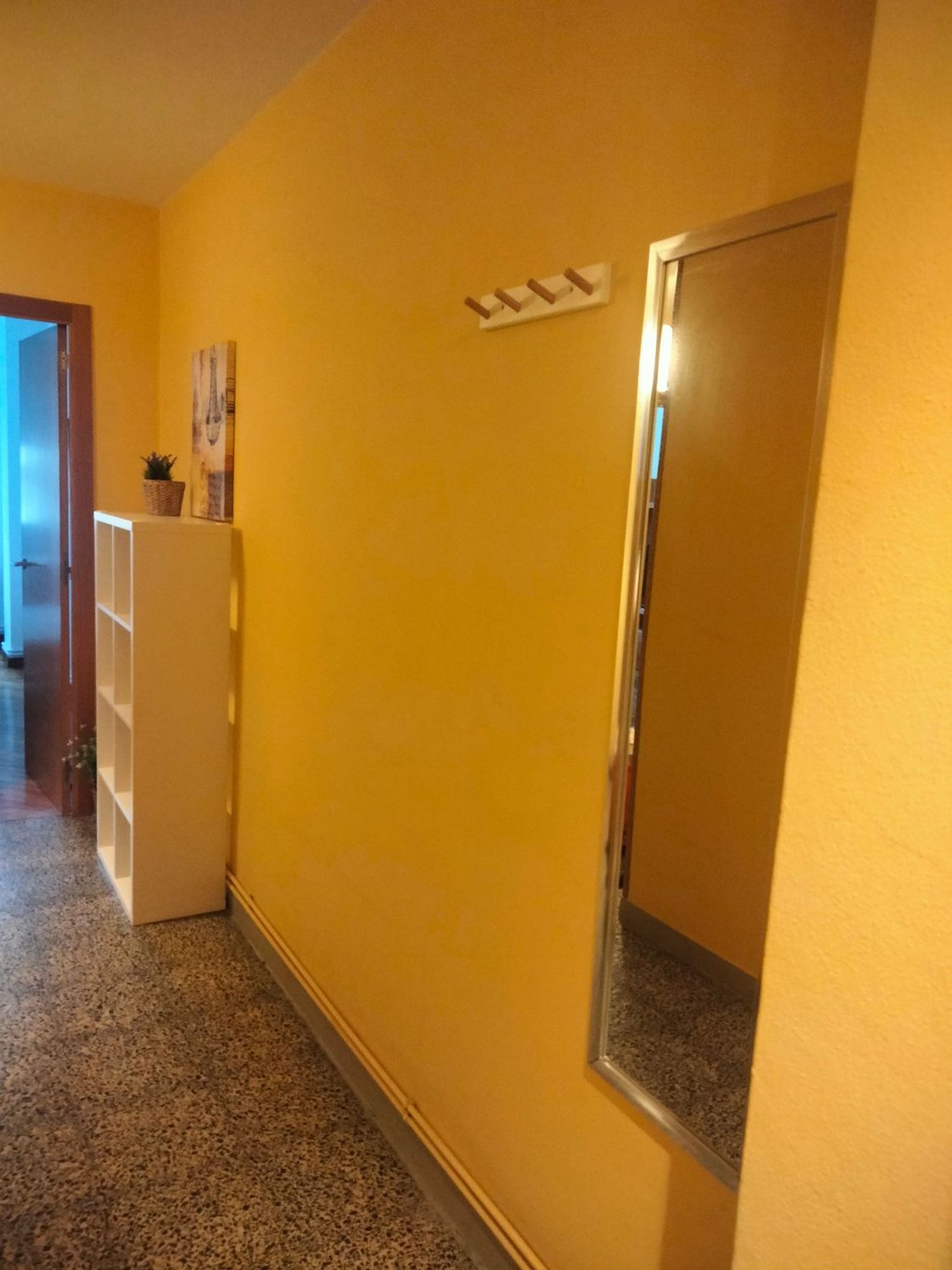 Piso en avenida de Rosalía de Castro, 57 - Foto 8