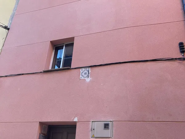 Casa de pueblo en Calle Santa Eulalia, 9 - Foto 1