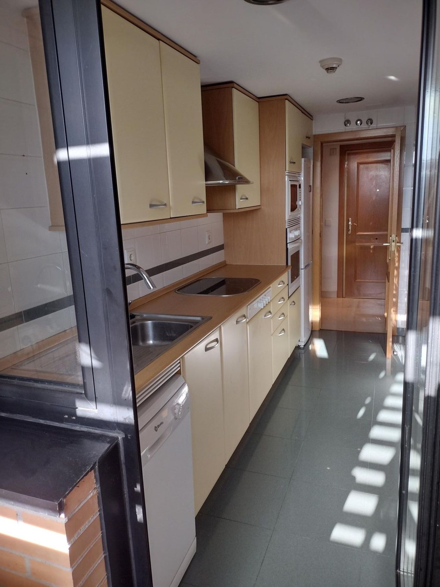 Piso en calle de la Bahía de Santander, 85 - Foto 4