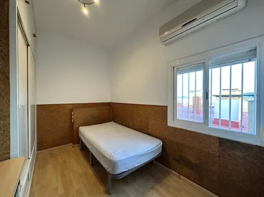 Piso en  Avinguda Lluís Companys i Jover 30-32 - Foto 2