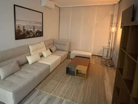 Piso en calle Ajalvir, 16