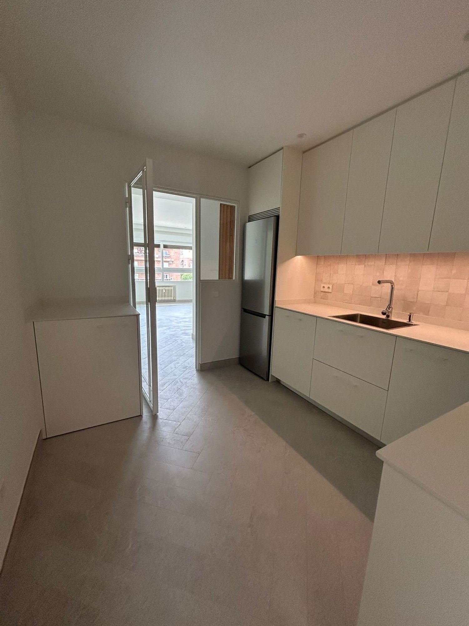 Piso en calle de Luis de Salazar, 9 - Foto 5