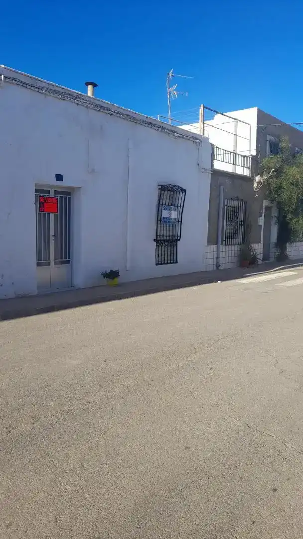 Planta baja en  Calle José García Galera 4 - Foto 6
