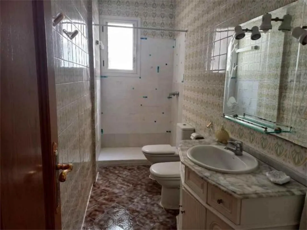 Piso en Avenida del Puerto - Foto 5