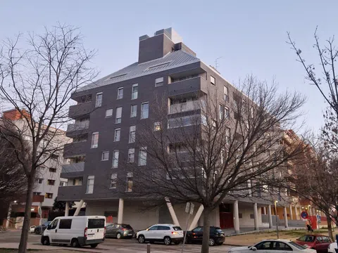 Piso en calle Luis Rosales, 4 a