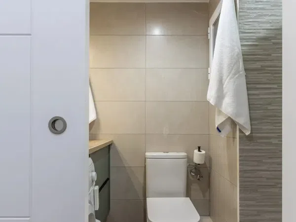 Estudio en calle de València, 373 - Foto 9