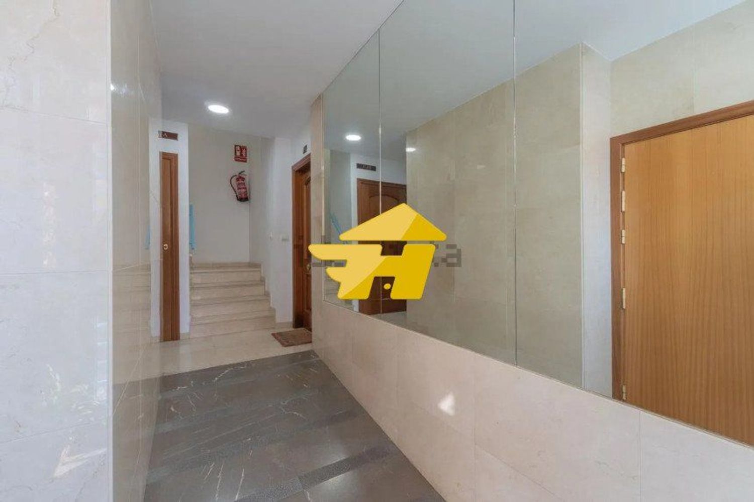 Piso en Huerrta De La Reina - Foto 9