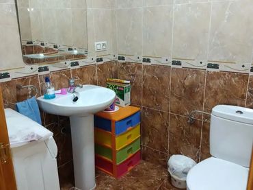 Casa adosada en  Travesía Fuente del Castaño 15 - Foto 18