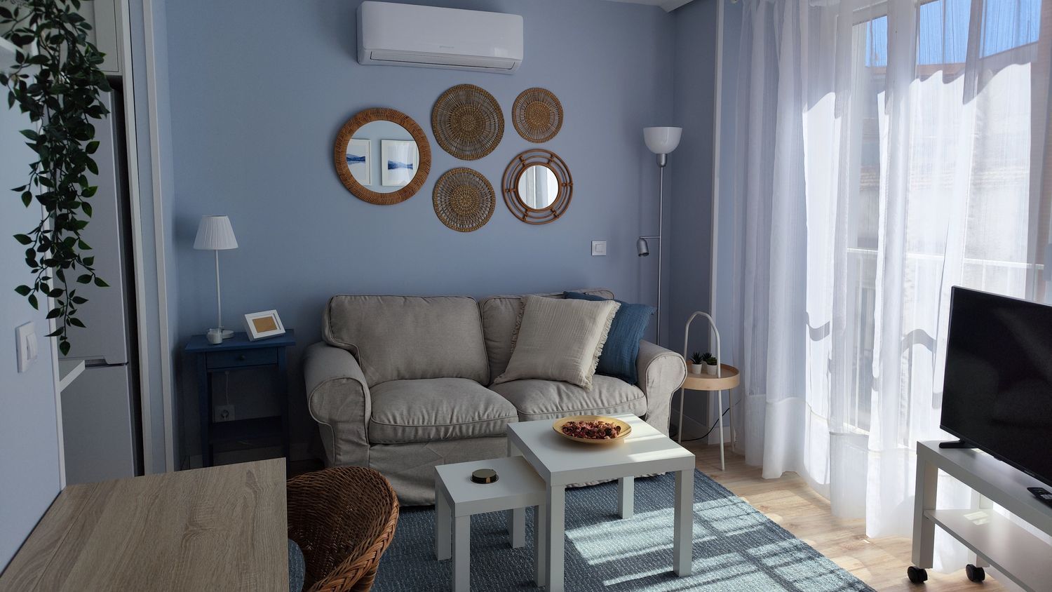 Estudio en calle de Eulalia Gil, 9