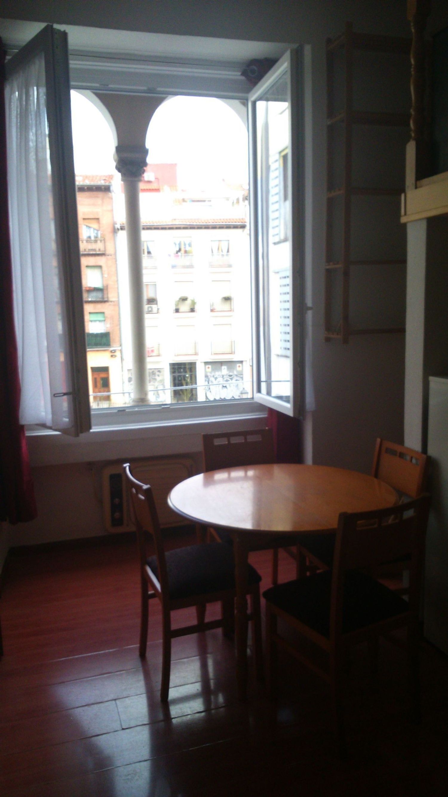 Estudio en calle Lavapiés, 26 - Foto 1