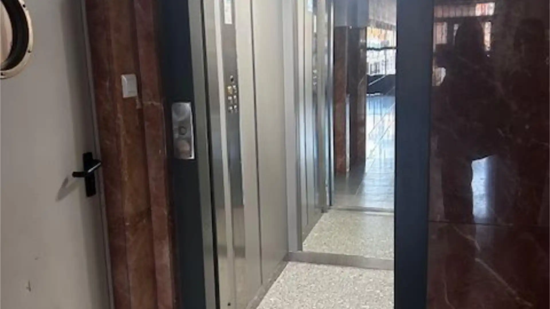 Piso en  Carrer del Pintor Clarós 31 - Foto 32