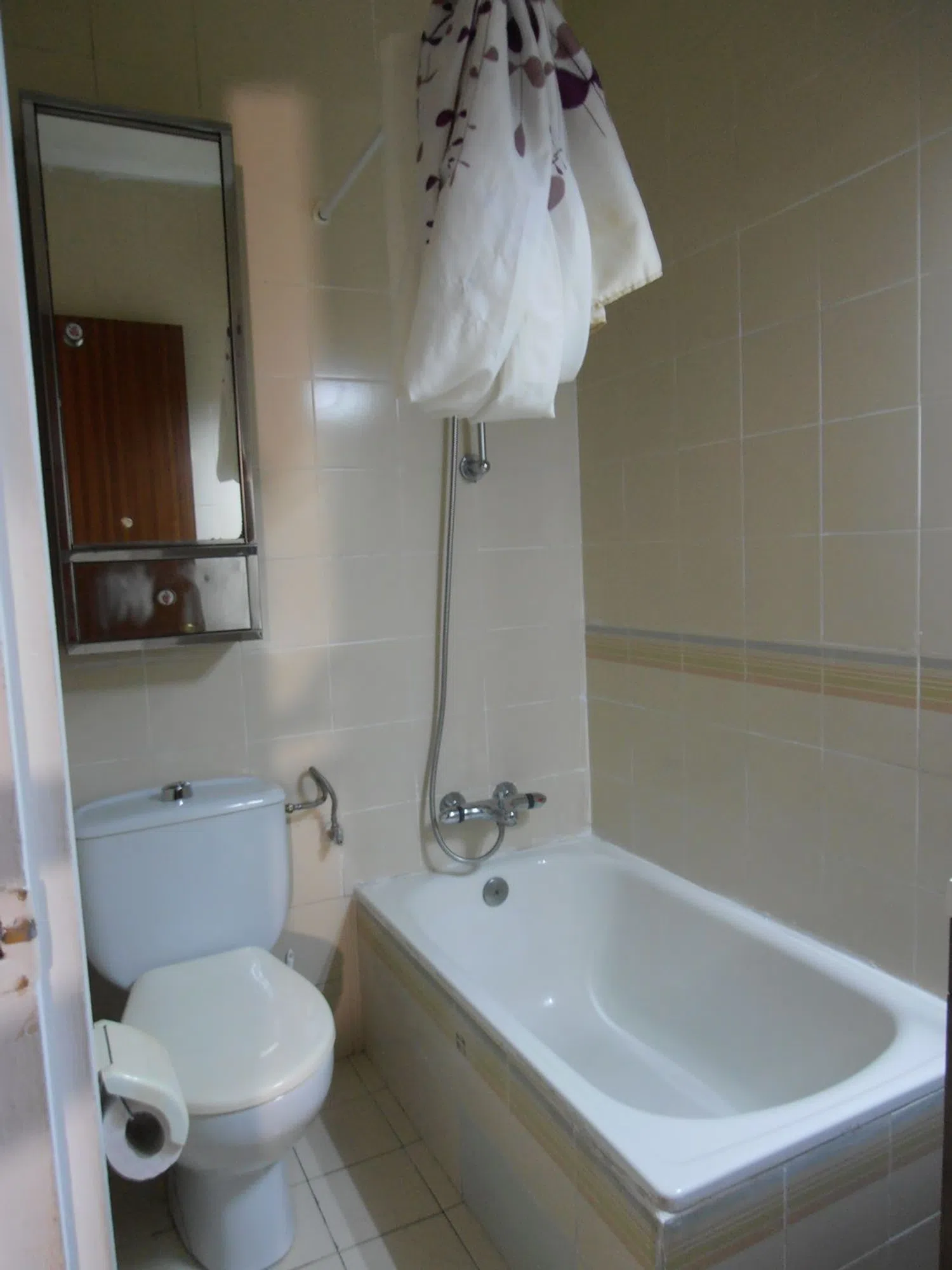 Estudio en calle Gran Vía de les Corts Catalanas, 162 - Foto 4