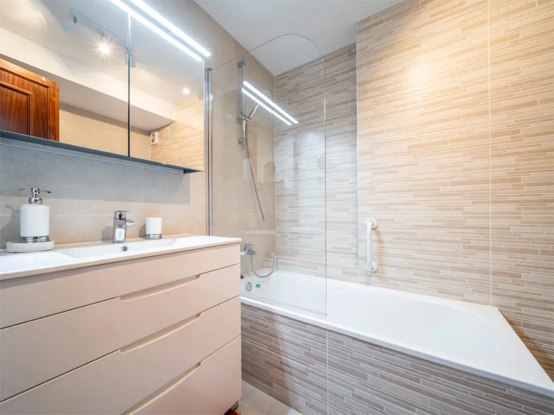 Piso en  Paseo Marítimo Rey de España 63 - Foto 9