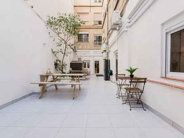 Estudio en calle d' Antonio Ponz, 9 - Foto 8