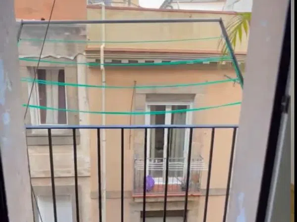 Estudio en calle d'En Roig, 17 - Foto 3