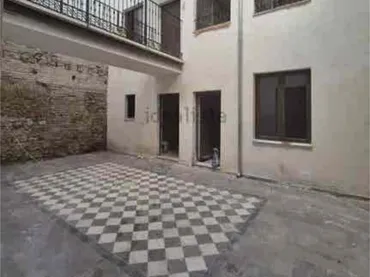 Local comercial en Centro - Foto 4