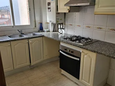 Piso en  Carrer Germanes Torrell 18 - Foto 6