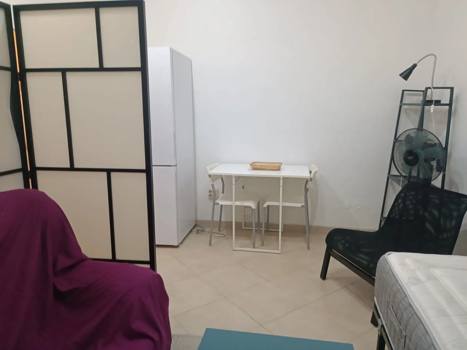 Estudio en calle de Berlín, 51 - Foto 1