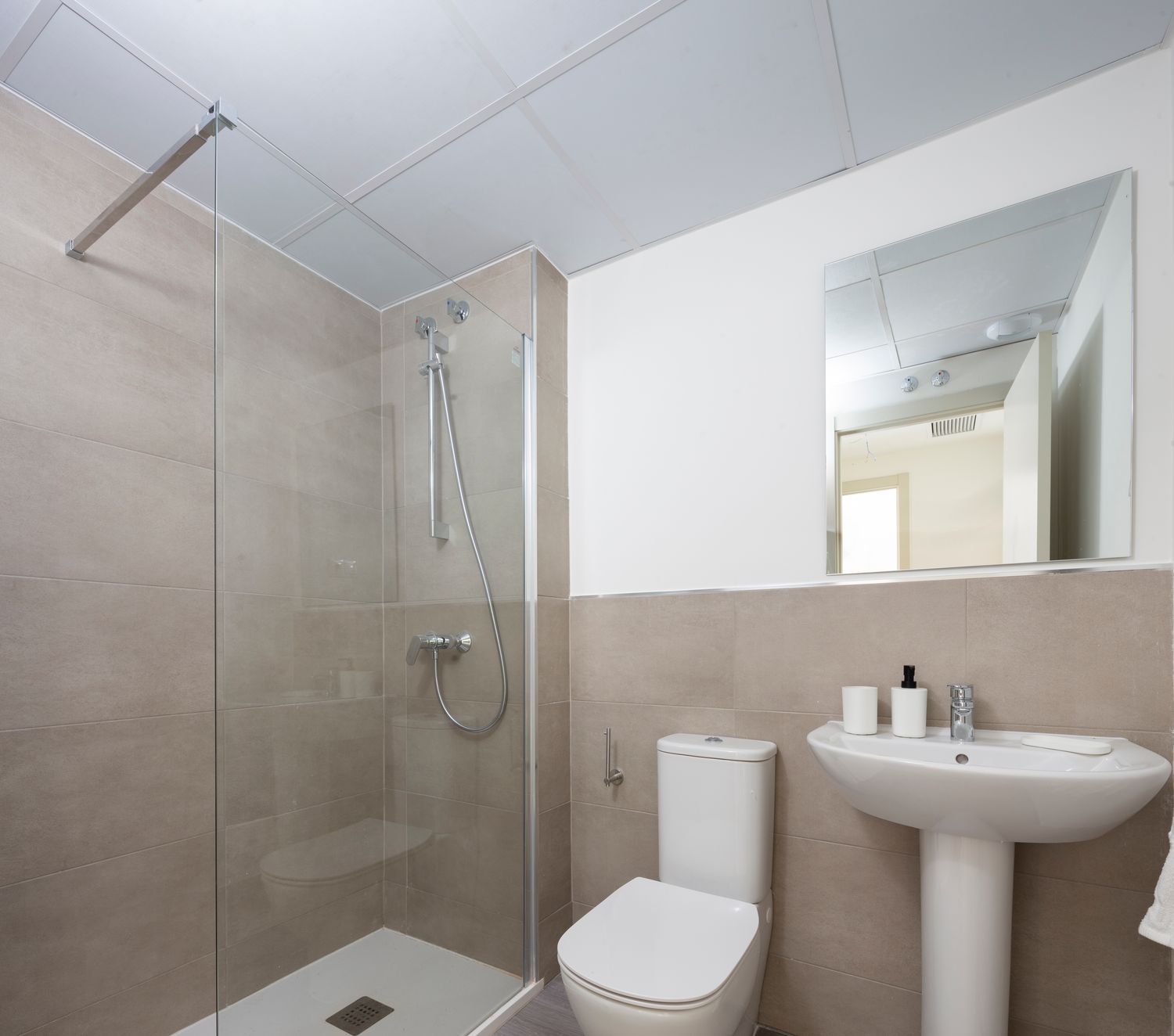 Piso en CL Valle De Bustarviejo, 11 - Foto 4