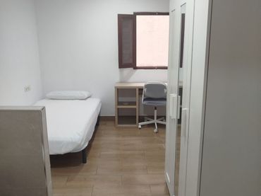Chalet en  Carrer de Mariana Pineda 121 - Foto 17