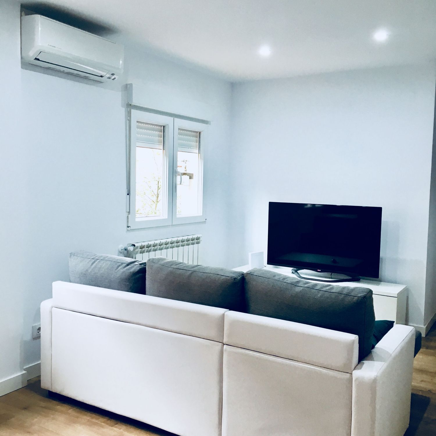 Piso en calle Armenteros, 23 - Foto 2