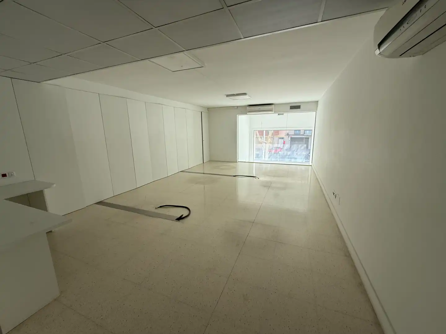 Local comercial en Sabadell - Foto 9