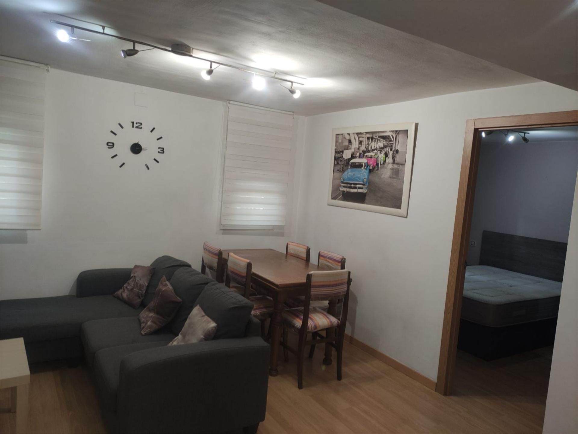 Piso en  Calle del Teniente Ortiz de Zárate 29 - Foto 1