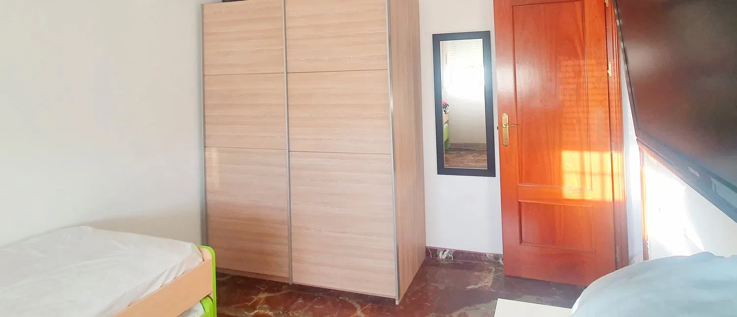 Chalet adosado en Zona San Cayetano, 1 - Foto 4