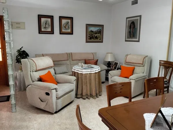 Piso en calle Filomena Ayuso Alpañez, 46 - Foto 1