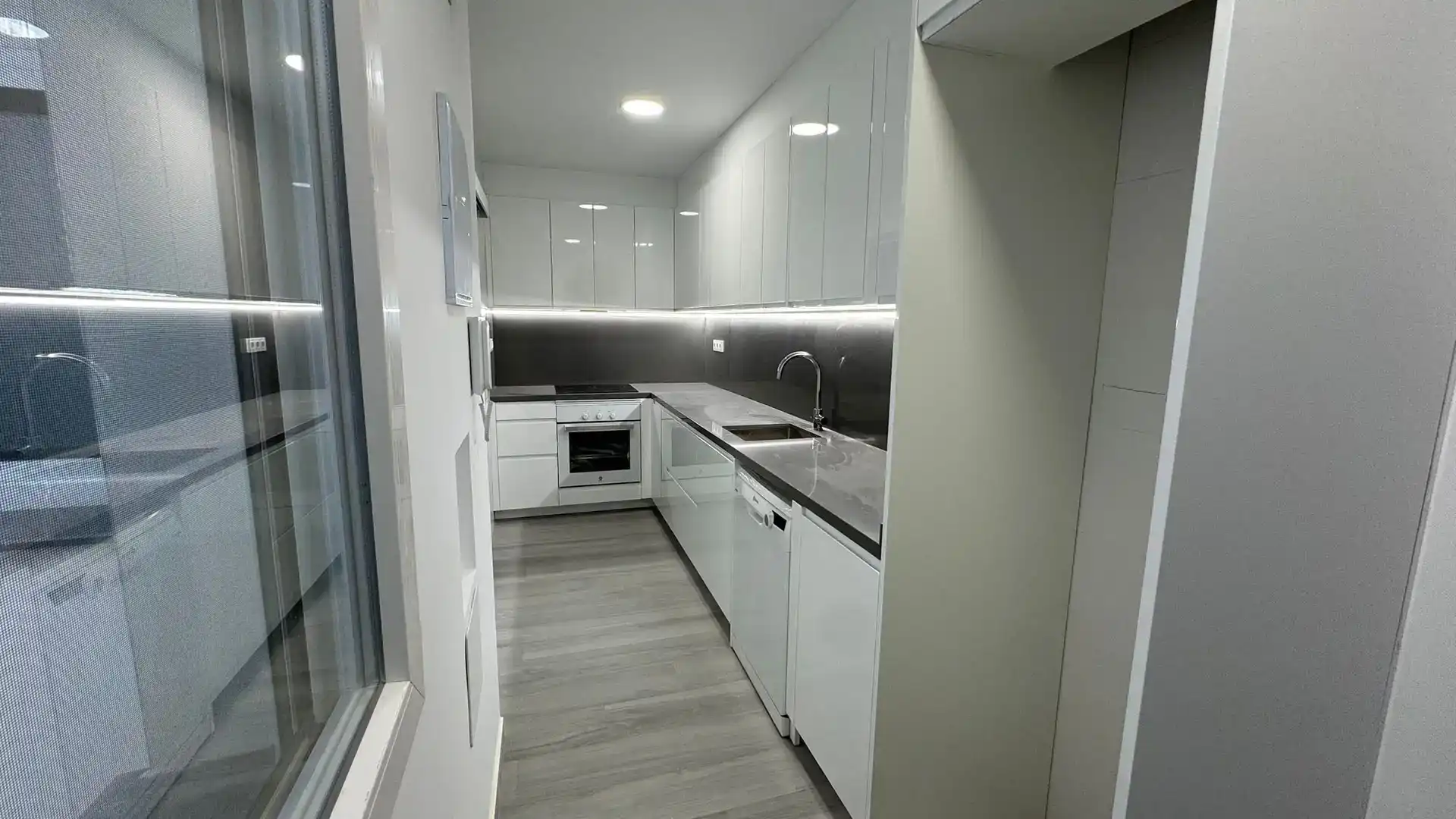 Piso en  Carrer de Fra Pere Gonell 21 - Foto 5