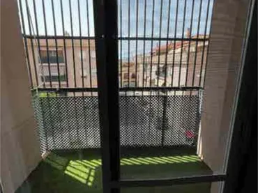 Piso en Encima del supermercados carmela - Foto 3