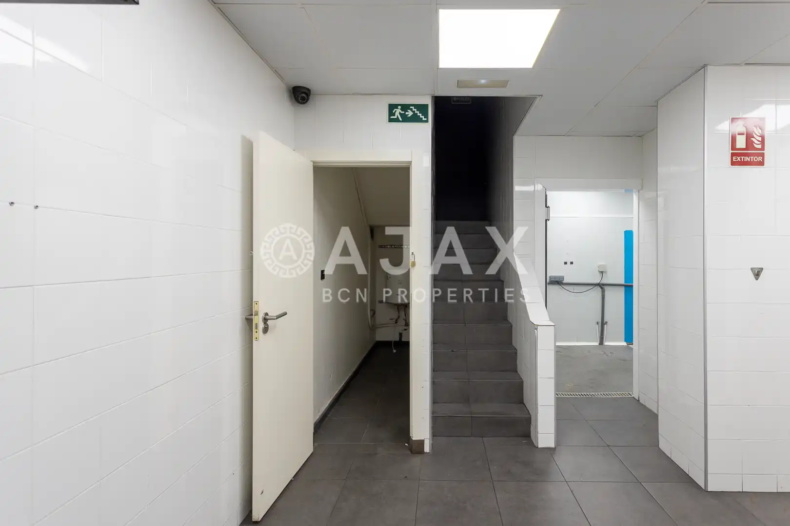 Local comercial en  Carrer de Mandri - Foto 23