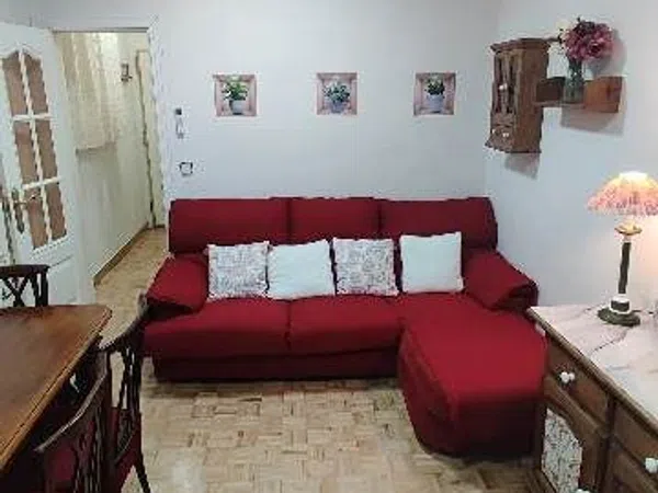 Piso en calle de Loreto y Chicote, 6