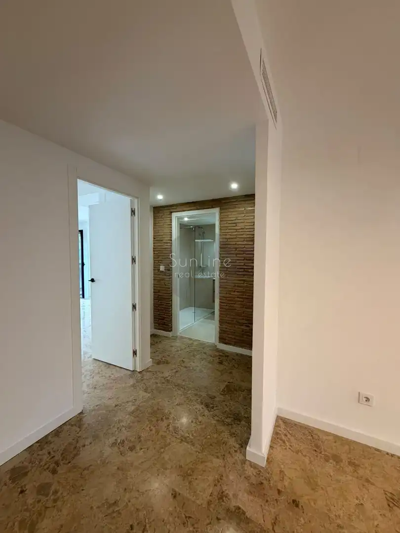 Piso en  CALLE DE LUIS BOLINCHES COMPAÑ - Foto 17