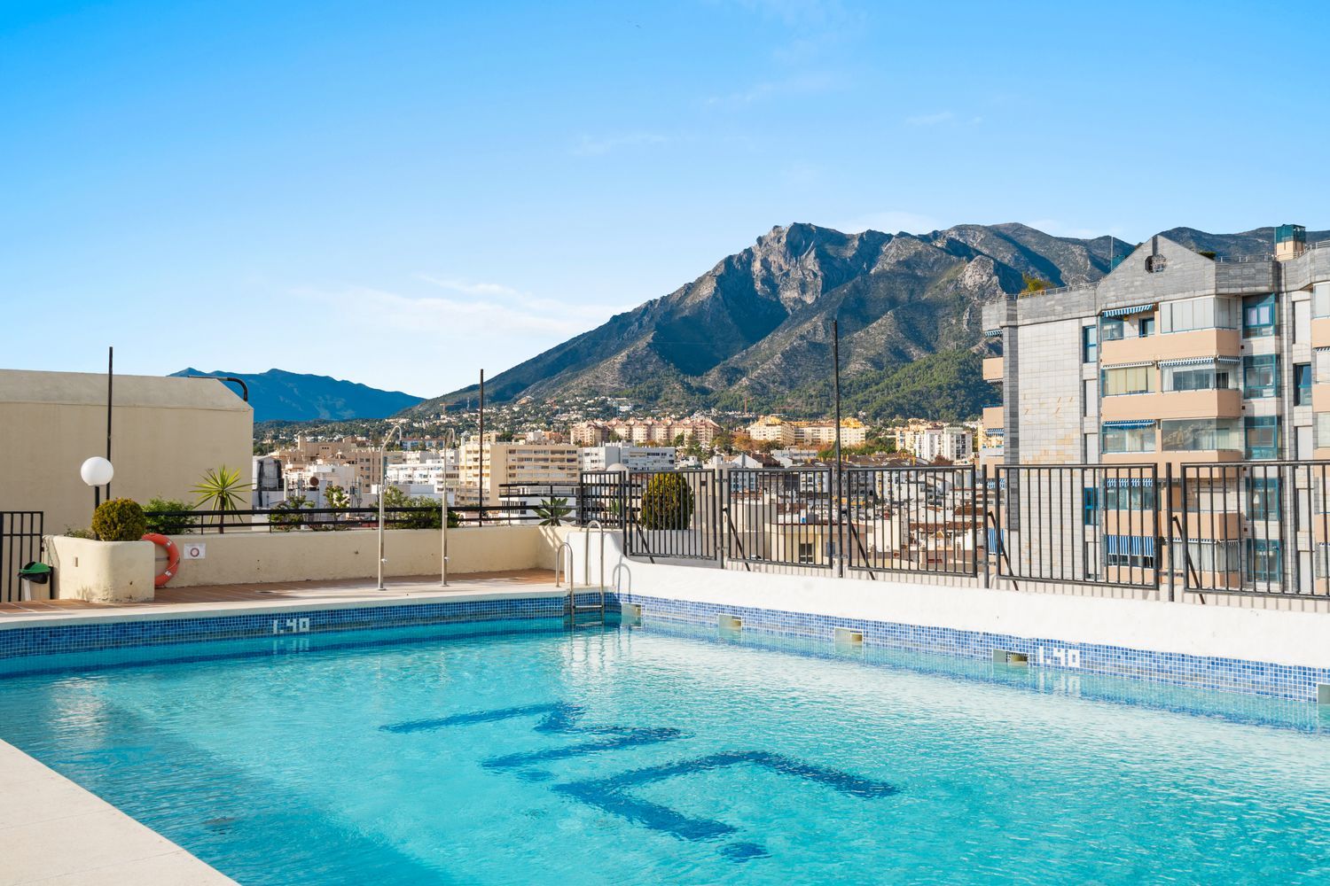 Piso en calle Rafaela Aparicio, 5 - Foto 17