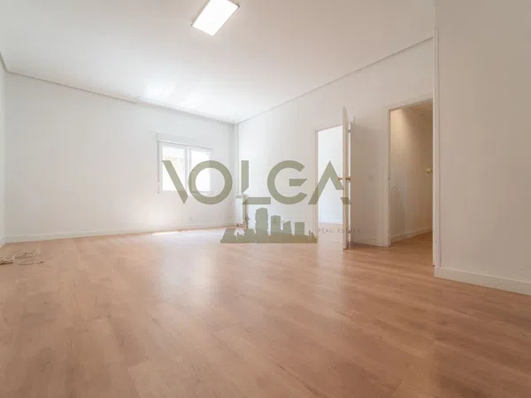 Piso en Nuñez Morgado, Castilla - Foto 1