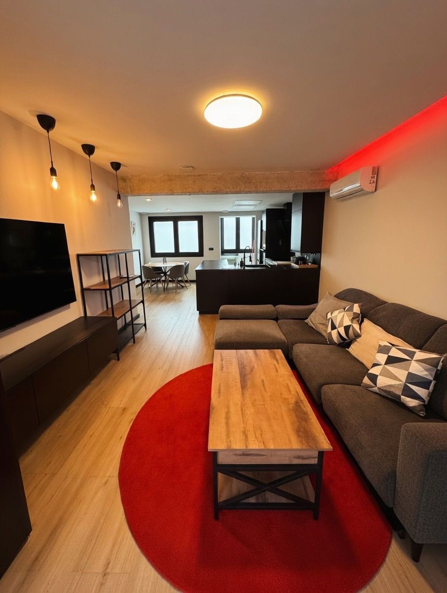 Piso en calle Nueva de la Virgen, 13 - Foto 1