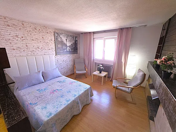 Estudio en calle del Doctor Fleming, 44 - Foto 1