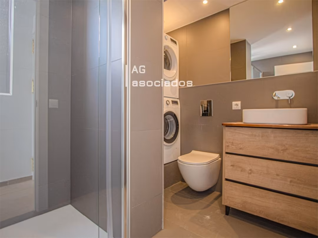 Apartamento en  Carrer de Saridakis 11 - Foto 2