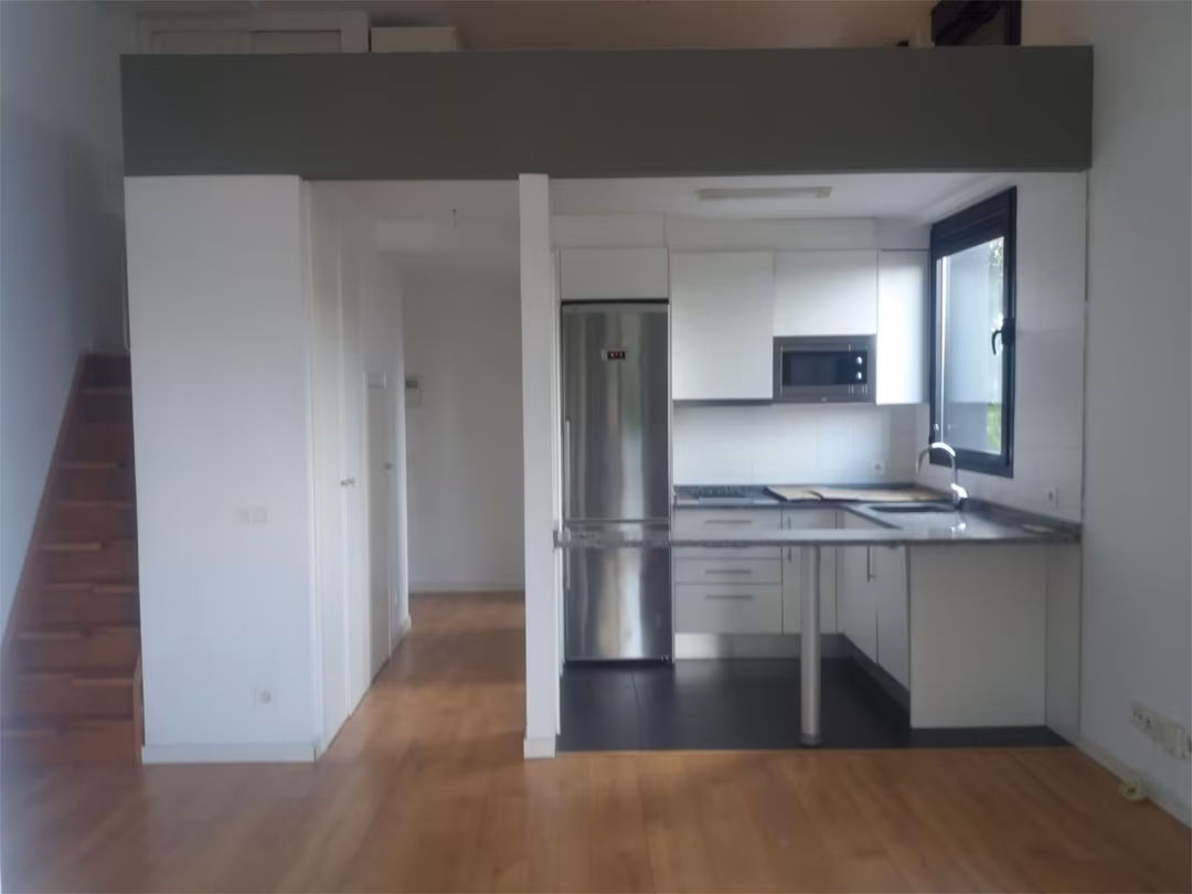 Estudio en  Calle del Jazmín 35 - Foto 2