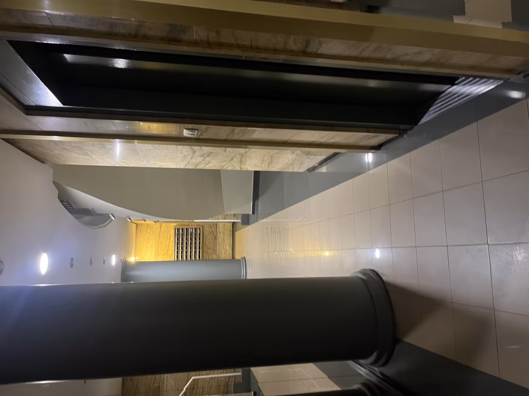 Piso en  Calle Diego Angulo Íñiguez 9 - Foto 28