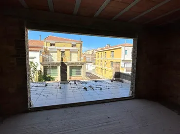 Casa adosada en  Carrer de Gabriel de Tàrrega 18 - Foto 13
