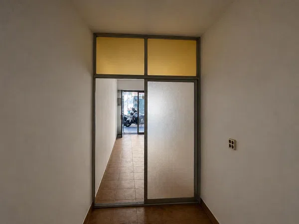 Local en Riera Alta - Llatí, Riera Alta - Llatí - Foto 4